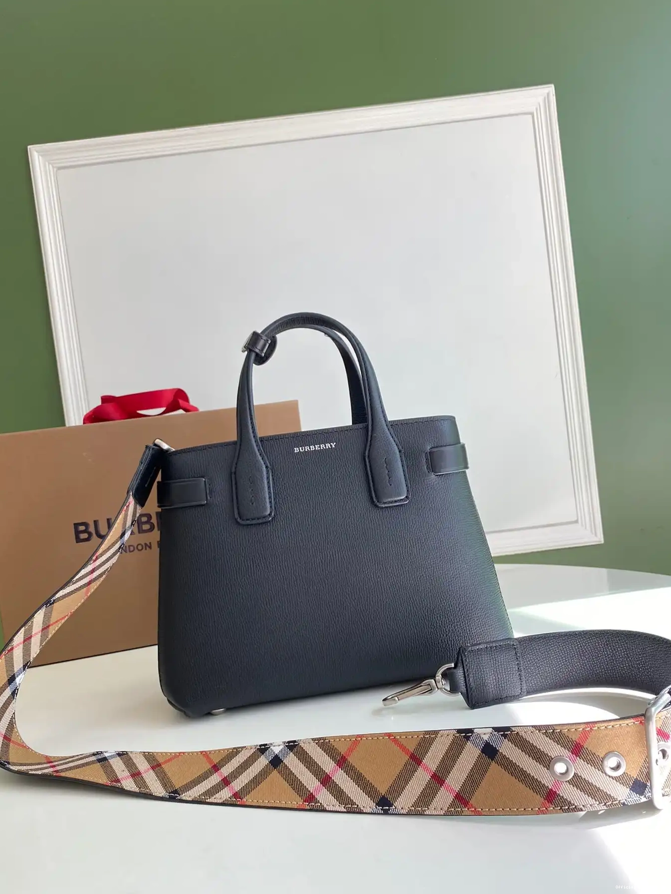 Official First Bag Ru Check Bowling Bag-26*12*19CM BURBERRY 0514